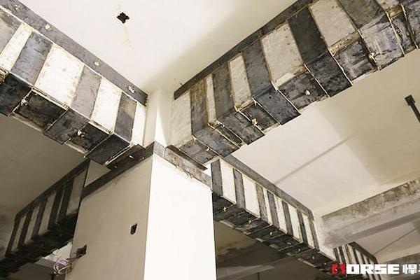 加固梁的破壞形態(tài)分析