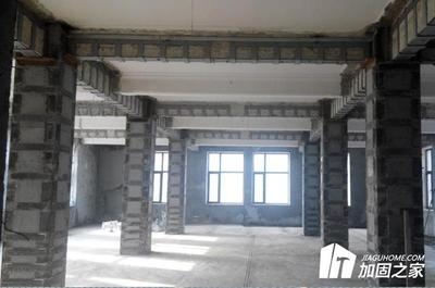 加固前后房屋價值對比，房屋加固，價值蛻變前后大對比，房屋加固前后價值蛻變對比，從老舊到增值的華麗轉(zhuǎn)身