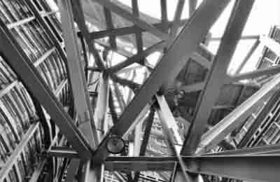 焊接缺陷對(duì)結(jié)構(gòu)安全的影響，焊接缺陷，結(jié)構(gòu)安全的隱形威脅與深度