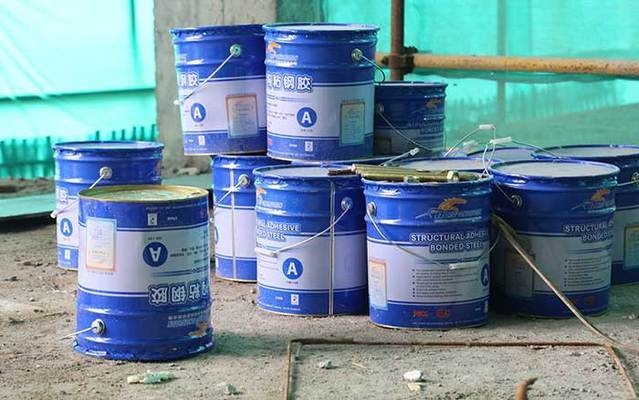 梁粘鋼加固施工常見問題及解決，梁粘鋼加固施工，常見問題剖析與