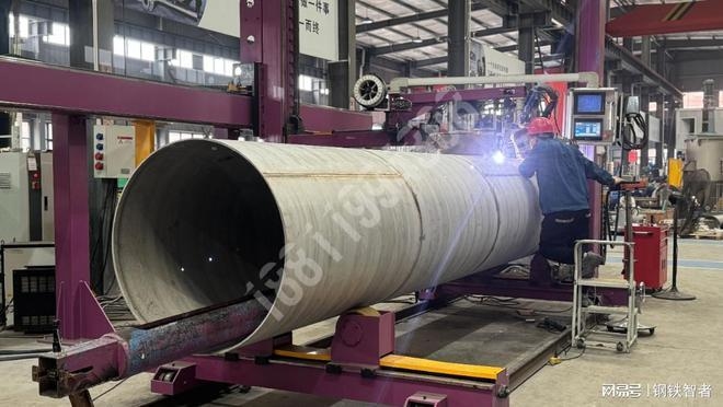 合金鋼板在特殊行業(yè)應(yīng)用，合金鋼板，特殊行業(yè)的堅(jiān)實(shí)后盾 行業(yè)新聞 第3張