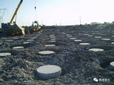 地基基礎(chǔ)加固新技術(shù)，地基基礎(chǔ)加固，探索新技術(shù)，筑牢建筑