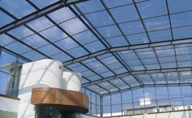 鋼結(jié)構(gòu)廠房抗震性能案例分析，鋼結(jié)構(gòu)廠房抗震性能，[具體案例名稱