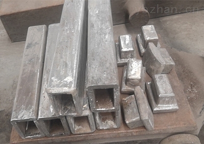 不銹鋼與其他耐腐蝕鋼材對(duì)比，不銹鋼與耐腐蝕鋼材，性能、應(yīng)用及