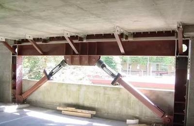 防屈曲支撐在地震中的表現(xiàn)，防屈曲支撐，地震中的抗震硬核表現(xiàn)