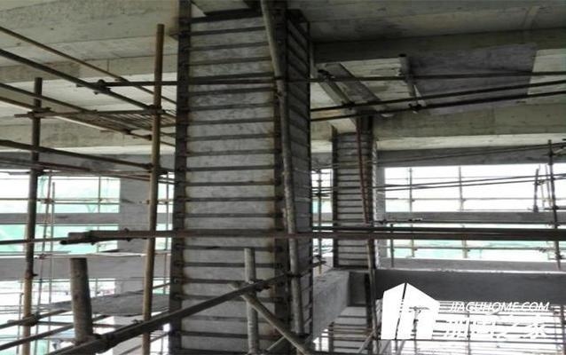 包鋼加固與碳纖維加固對比，包鋼加固與碳纖維加固，特性、優(yōu)勢及應(yīng)用場景對比