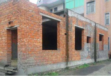 房屋建筑加固改造的設(shè)計難點(diǎn)有哪些？房屋建筑加固改造設(shè)計，房屋建筑加固改造設(shè)計的關(guān)鍵難點(diǎn)解析