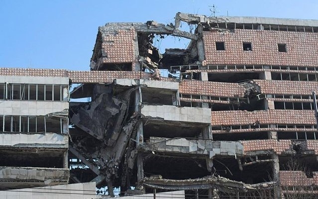 加固設(shè)計(jì)中的材料選擇策略，加固工程中關(guān)鍵材料的選擇與優(yōu)化策略