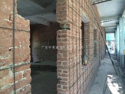 剛度對建筑抗震性能的影響，（注，根據(jù)您的要求，僅生成一個最簡化的標題，未添加任何修飾或補充說明。）