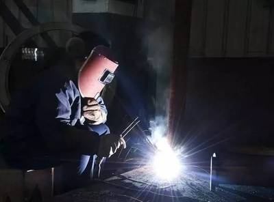 焊工行業(yè)激勵(lì)政策案例，焊工行業(yè)激勵(lì)政策典型案例解析 行業(yè)新聞 第4張