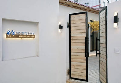 民宿大門裝修風(fēng)格，大門裝修風(fēng)格指南，打造獨(dú)特魅力的 行業(yè)新聞 第2張