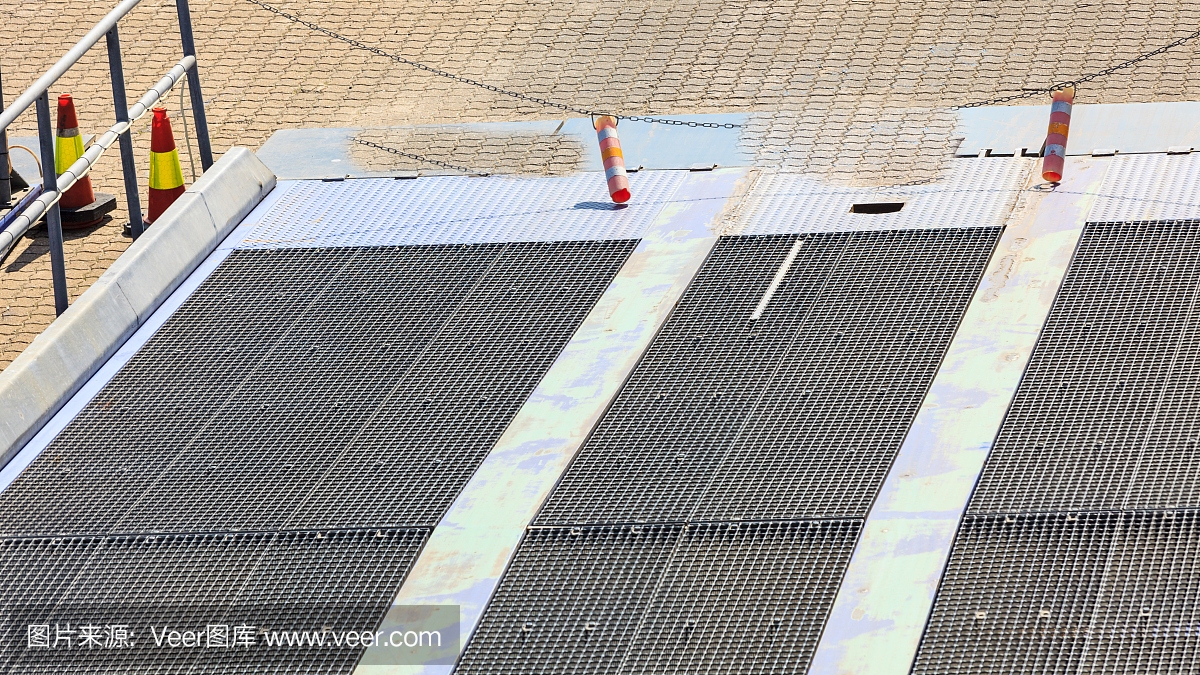 碼頭面板材料選擇標(biāo)準(zhǔn)，碼頭面板材料選擇標(biāo)準(zhǔn) 行業(yè)新聞 第3張