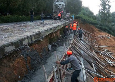 橋梁加固施工難點(diǎn)解析，攻克橋梁加固施工難題，關(guān)鍵難點(diǎn)深度 行業(yè)新聞 第1張