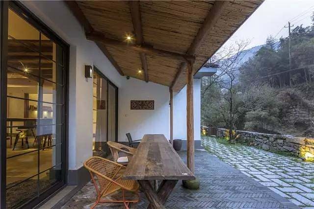 民宿設(shè)計(jì)師工資高嗎，幾種不同風(fēng)格的標(biāo)題供你參考，，疑問揭秘型，民宿設(shè)計(jì)師薪資究竟高不高？，直白探尋型，探秘民宿設(shè)計(jì)師的工資水平，好奇引導(dǎo)型，想知道民宿設(shè)計(jì)師工資有多高嗎？ 行業(yè)新聞 第2張