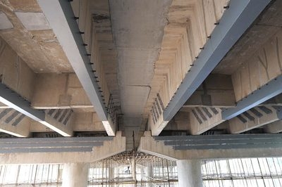 橋梁加固技術(shù)在極端氣候下的表現(xiàn)，極端氣候挑戰(zhàn)下橋梁加固技術(shù)的效能與