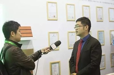 綠色建材產(chǎn)業(yè)轉(zhuǎn)型案例分析，幾種不同風(fēng)格的標(biāo)題供你參考，你可以根據(jù)具體使用場景進(jìn)行選擇，，正式專業(yè)風(fēng)，深度剖析，綠色建材產(chǎn)業(yè)的轉(zhuǎn)型典范案例，突出價(jià)值風(fēng)，解鎖綠色建材產(chǎn)業(yè)轉(zhuǎn)型的成功密碼——典型案例全解析，引發(fā)關(guān)注風(fēng)，聚焦！綠色建材產(chǎn)業(yè)如何實(shí)現(xiàn)華麗轉(zhuǎn)身？ 行業(yè)新聞 第5張