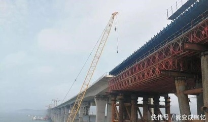 橋梁加固技術(shù)對比分析，幾種不同風(fēng)格的標(biāo)題供你參考，，深度剖析，橋梁加固技術(shù)的對比研究，聚焦橋梁加固，多元技術(shù)大比拼，橋梁加固之術(shù)，