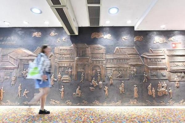 商場(chǎng)改造影響商戶營(yíng)業(yè)