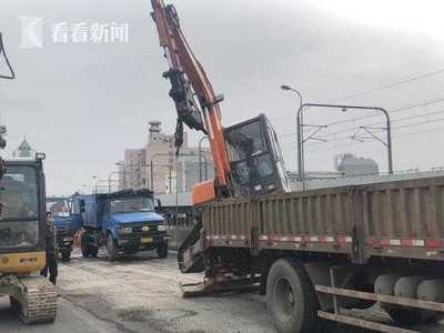 橋梁加固施工對(duì)交通的影響，幾種不同風(fēng)格的標(biāo)題供你參考，，聚焦橋梁加固施工，交通影響全解析，橋梁加固施工，交通何去何從？，探秘橋梁加固施工下的交通變局