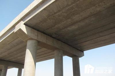 橋梁加固施工對(duì)交通的影響，幾種不同風(fēng)格的標(biāo)題供你參考，，聚焦橋梁加固施工，交通影響全解析，橋梁加固施工，交通何去何從？，探秘橋梁加固施工下的交通變局