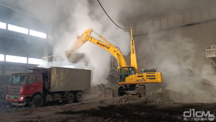 如何處理施工中的粉塵問(wèn)題，幾種不同風(fēng)格的標(biāo)題供你參考，，實(shí)用指南風(fēng)，施工粉塵治理全攻略，有效應(yīng)對(duì)之策，疑問(wèn)引導(dǎo)風(fēng)，施工中的粉塵難題，究竟該如何破解？，強(qiáng)調(diào)重點(diǎn)風(fēng)，聚焦施工粉塵處理，關(guān)鍵方法與要點(diǎn)解析