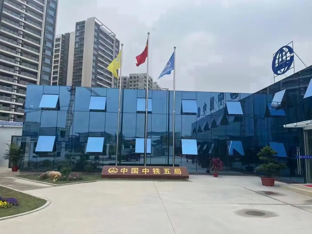 天河鋼結(jié)構(gòu)工程公司董事長(zhǎng)簡(jiǎn)介及作品（天河鋼結(jié)構(gòu)工程公司董事長(zhǎng)簡(jiǎn)介）