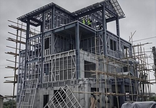 100平鋼結(jié)構(gòu)房報價單（100平方米鋼結(jié)構(gòu)房報價單墨吟書界100平方多少錢）