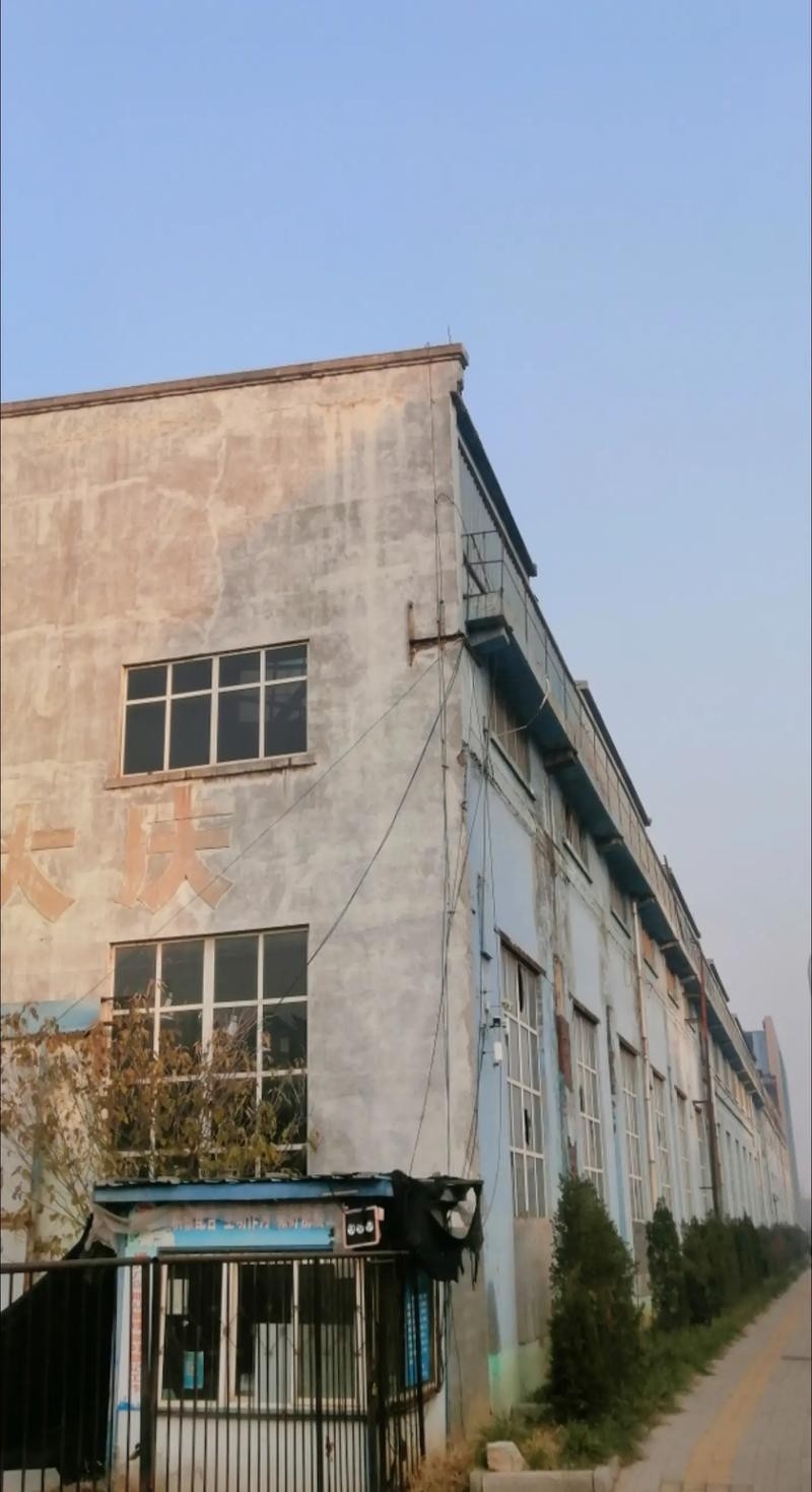 萊蕪十大鋼結(jié)構(gòu)廠（濟(jì)南市鋼城區(qū)和萊蕪區(qū)（現(xiàn)均屬濟(jì)南市）主要的鋼結(jié)構(gòu)企業(yè)信息）