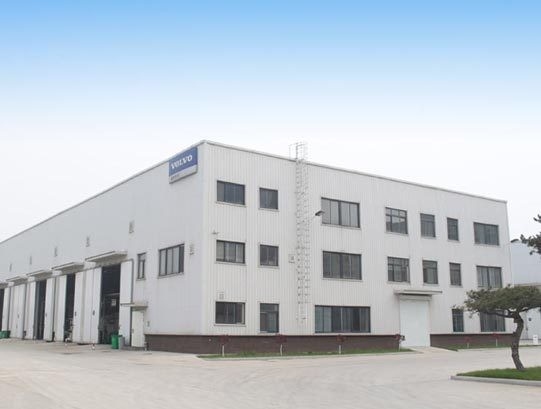 濟(jì)南強(qiáng)達(dá)鋼結(jié)構(gòu)有限公司（濟(jì)南強(qiáng)達(dá)鋼結(jié)構(gòu)有限公司成立2000年3月注冊(cè)資金1518萬元）