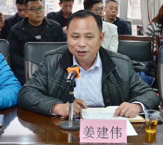 鹿寨鋼結(jié)構(gòu)公司董事長簡歷介紹（鹿寨縣鋼結(jié)構(gòu)公司董事長簡歷介紹）